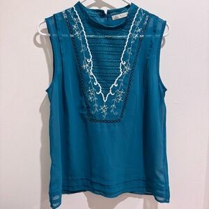 NWOT Hinge Embroidered Blouse